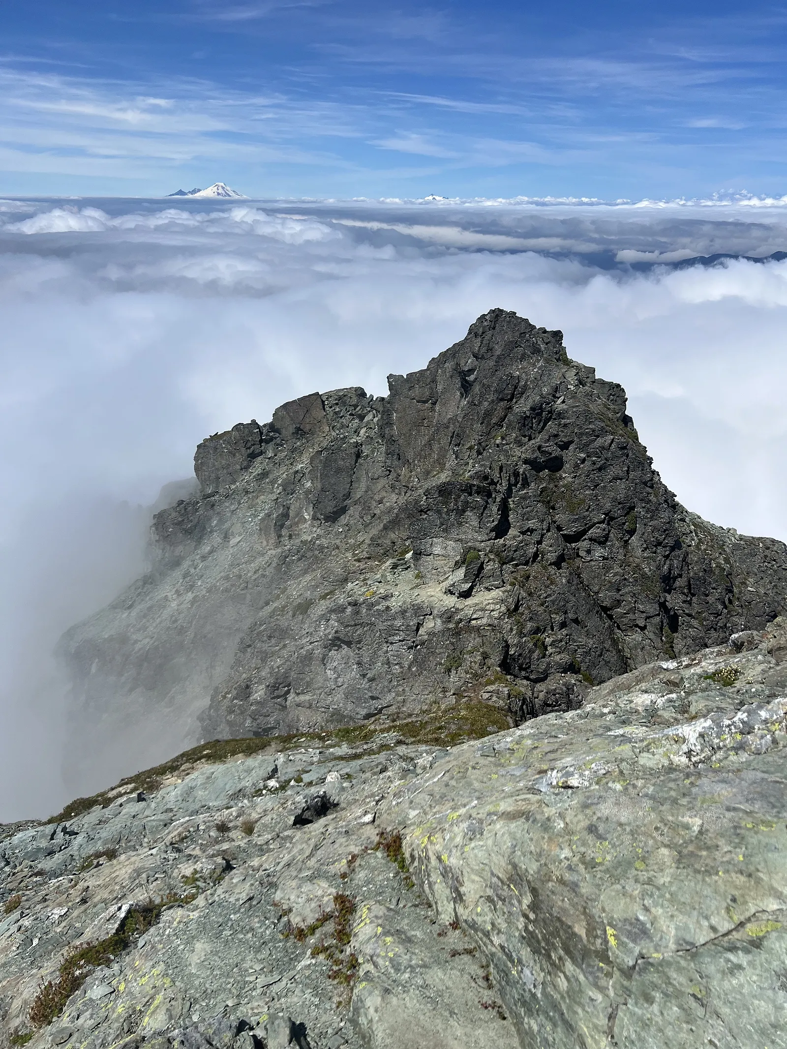 Mount Baker is above cloud and the ridge