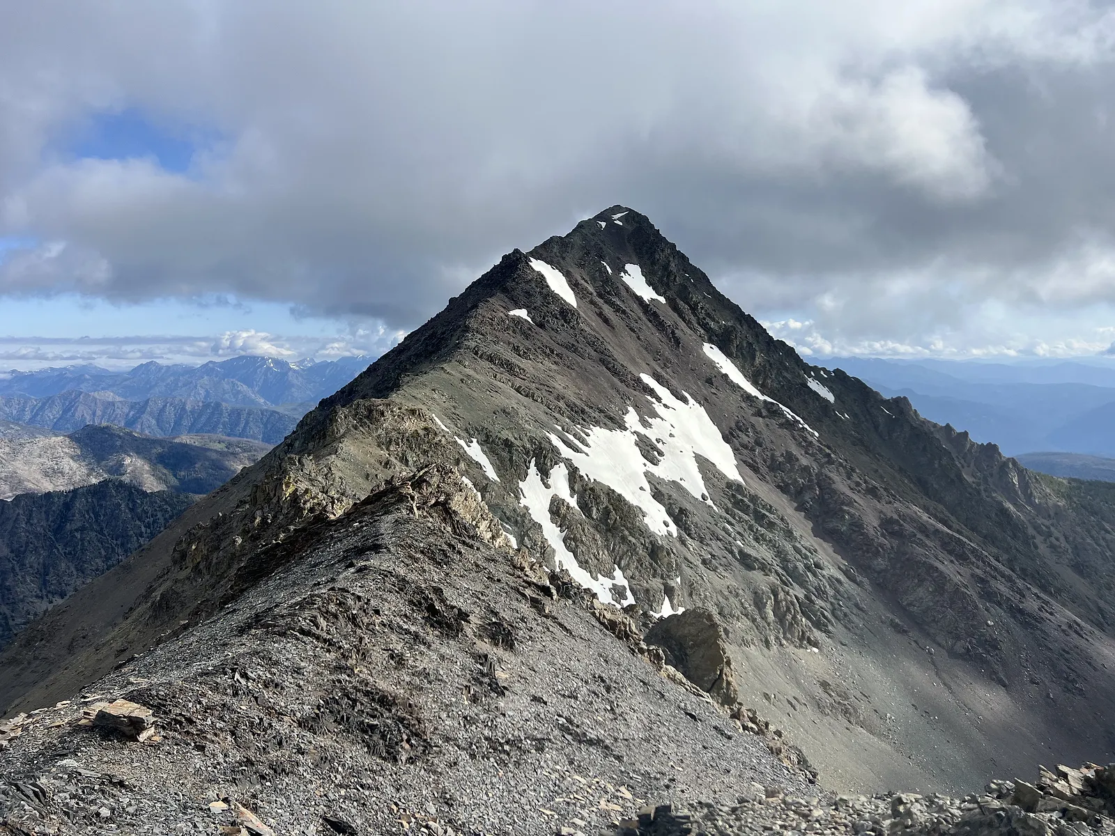 North Gardner Mountain from the notch